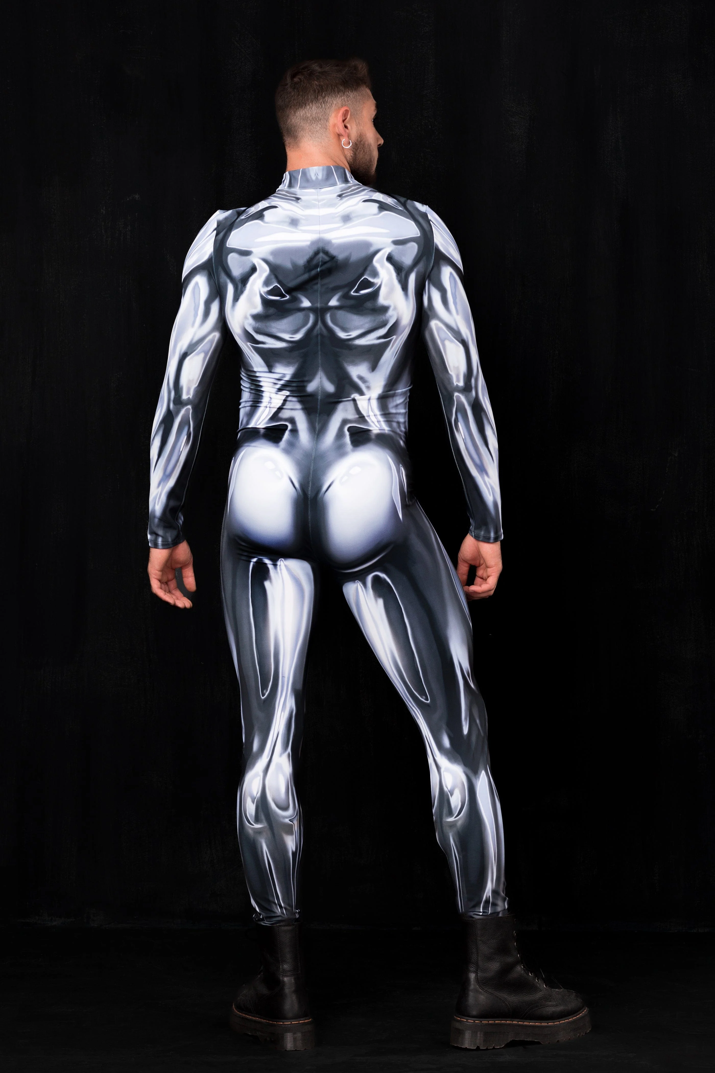 Silver Man Costume - Image 4