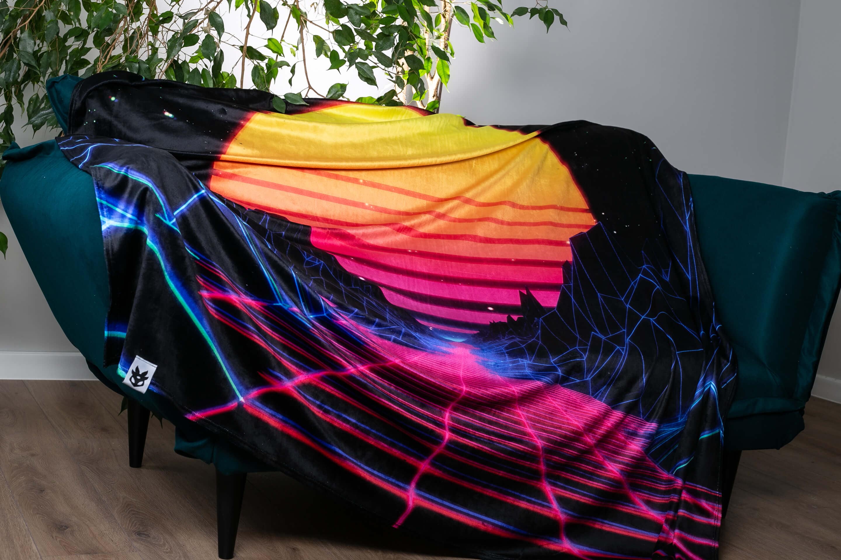 Synthwave Sunset XXL Towel - Image 4