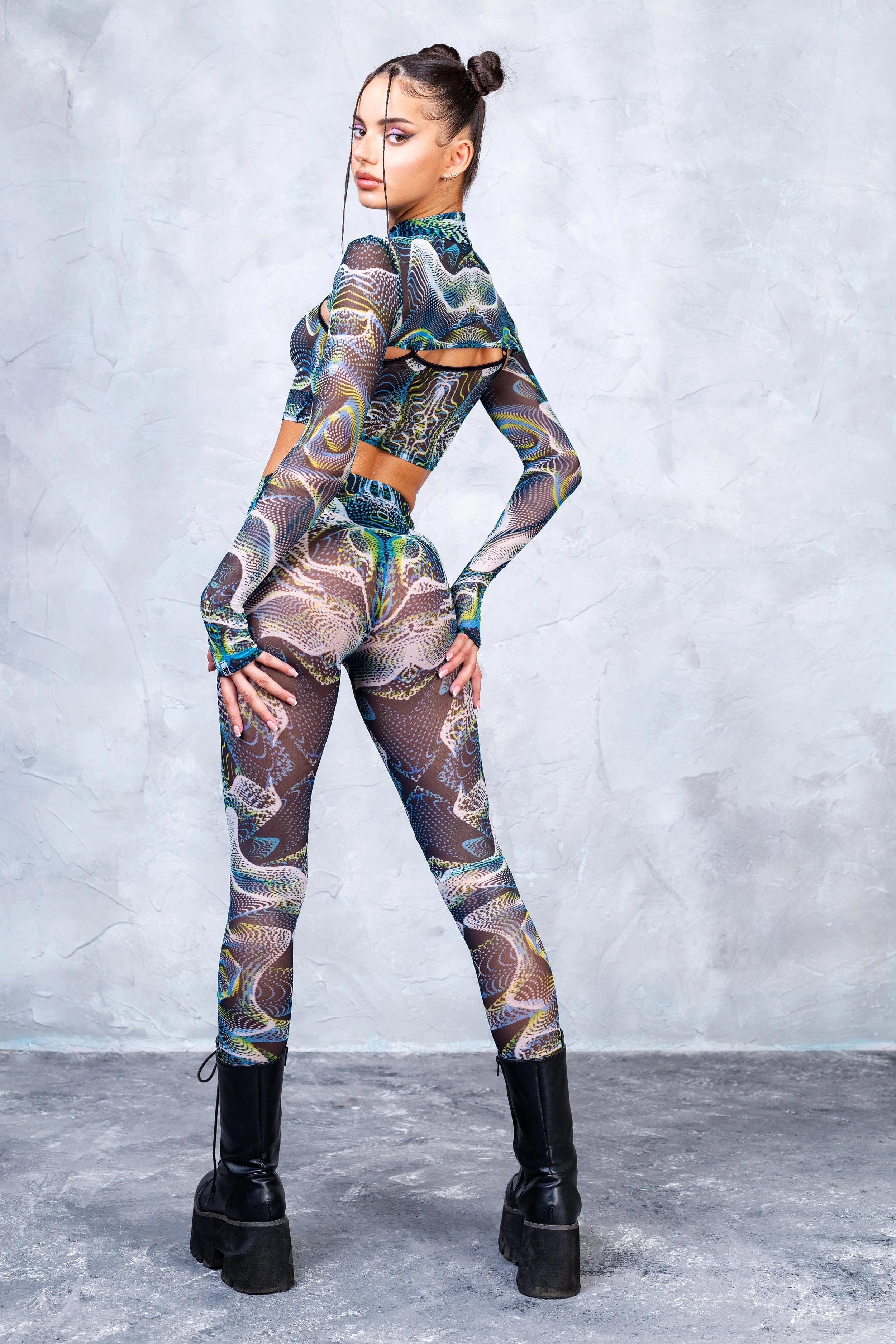 Vapor Trance Mesh 2 Piece Shrug Top - Image 4